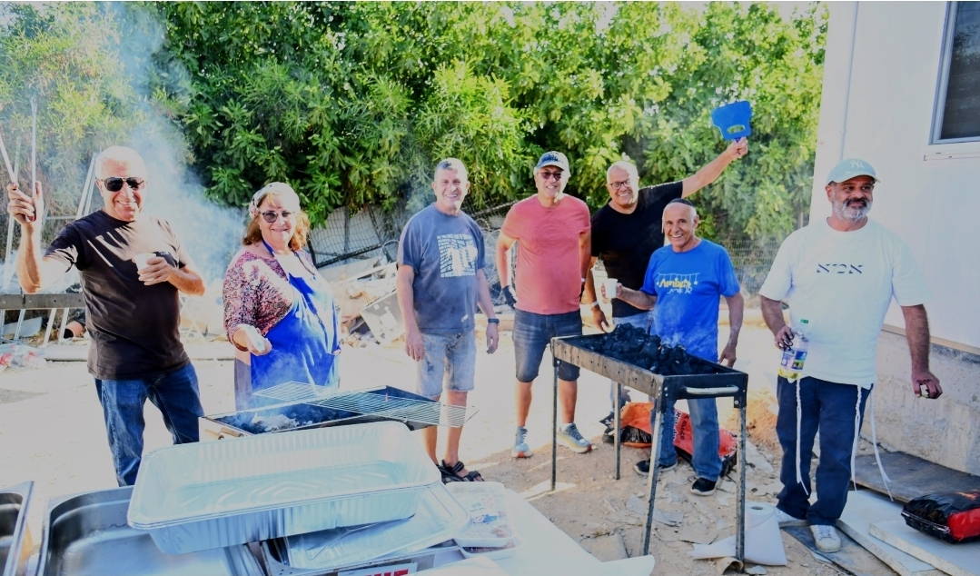 Volunteers at the barbecue station